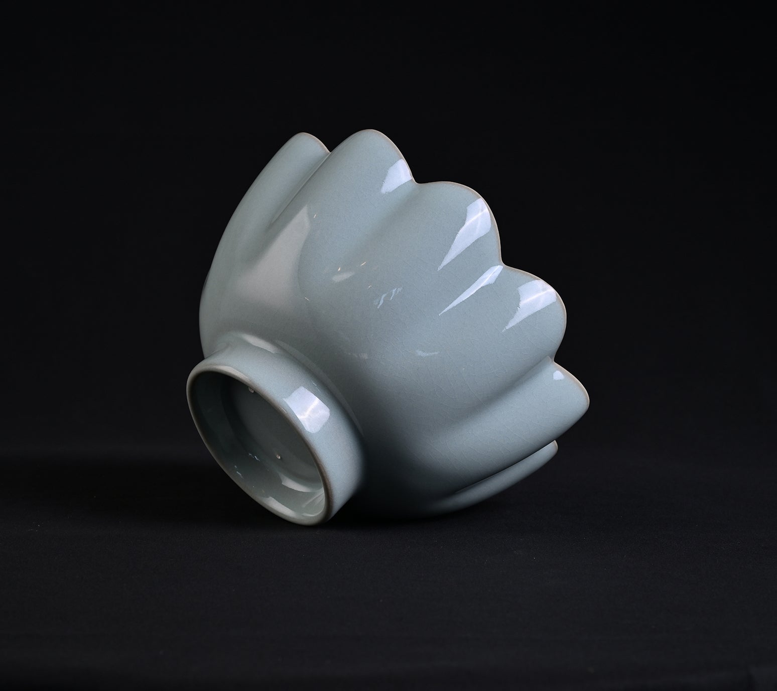 Natural Mineral Sky Blue Glaze Lotus Pattern Sake Warmer