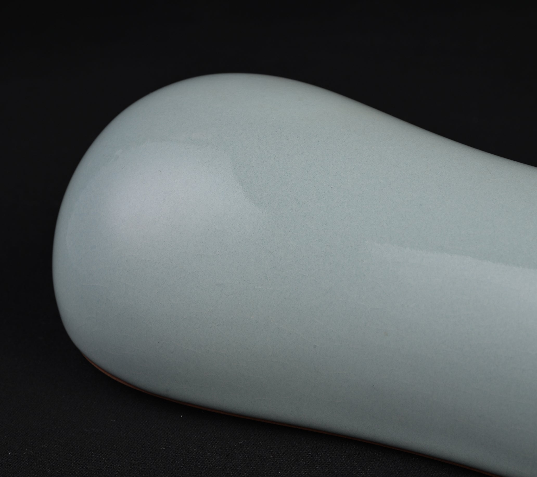 Natural Mineral Sky Blue Glaze Porcelain Pillow