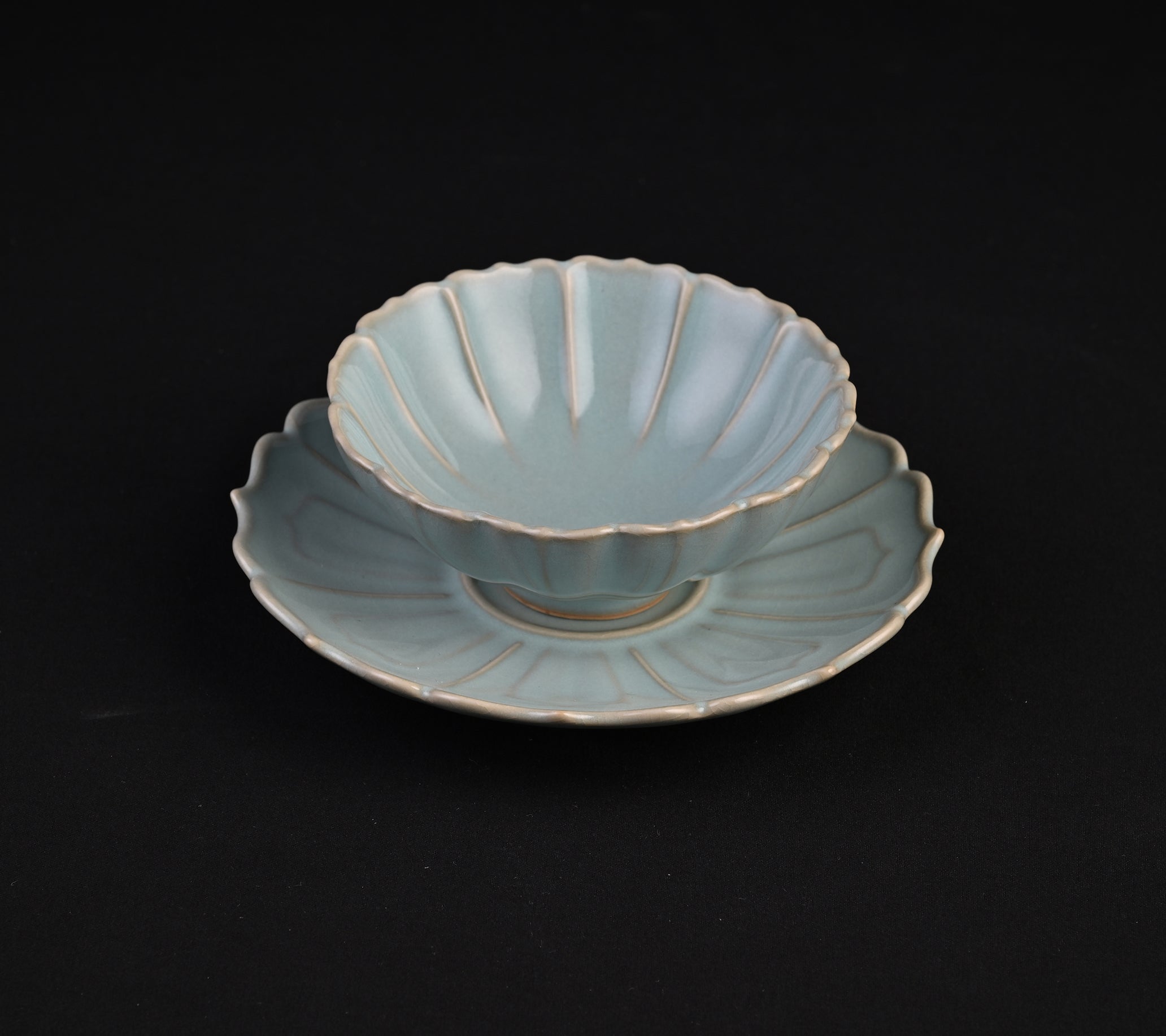 Natural Mineral Sky Blue Glaze Lotus Flower Teacup