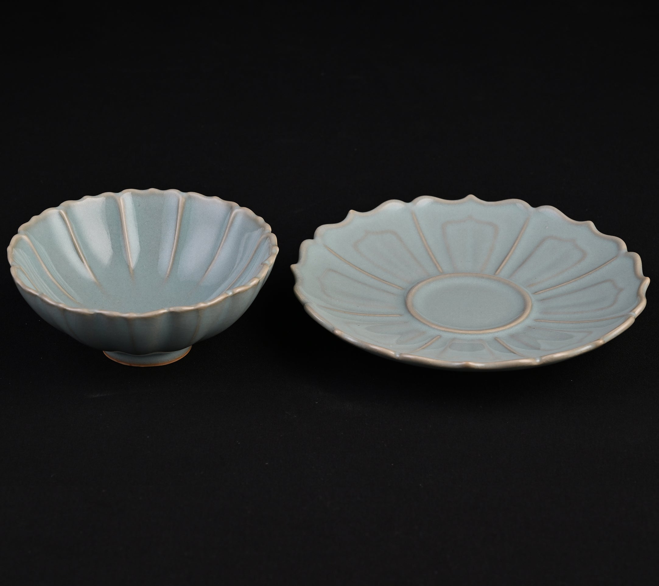 Natural Mineral Sky Blue Glaze Lotus Flower Teacup