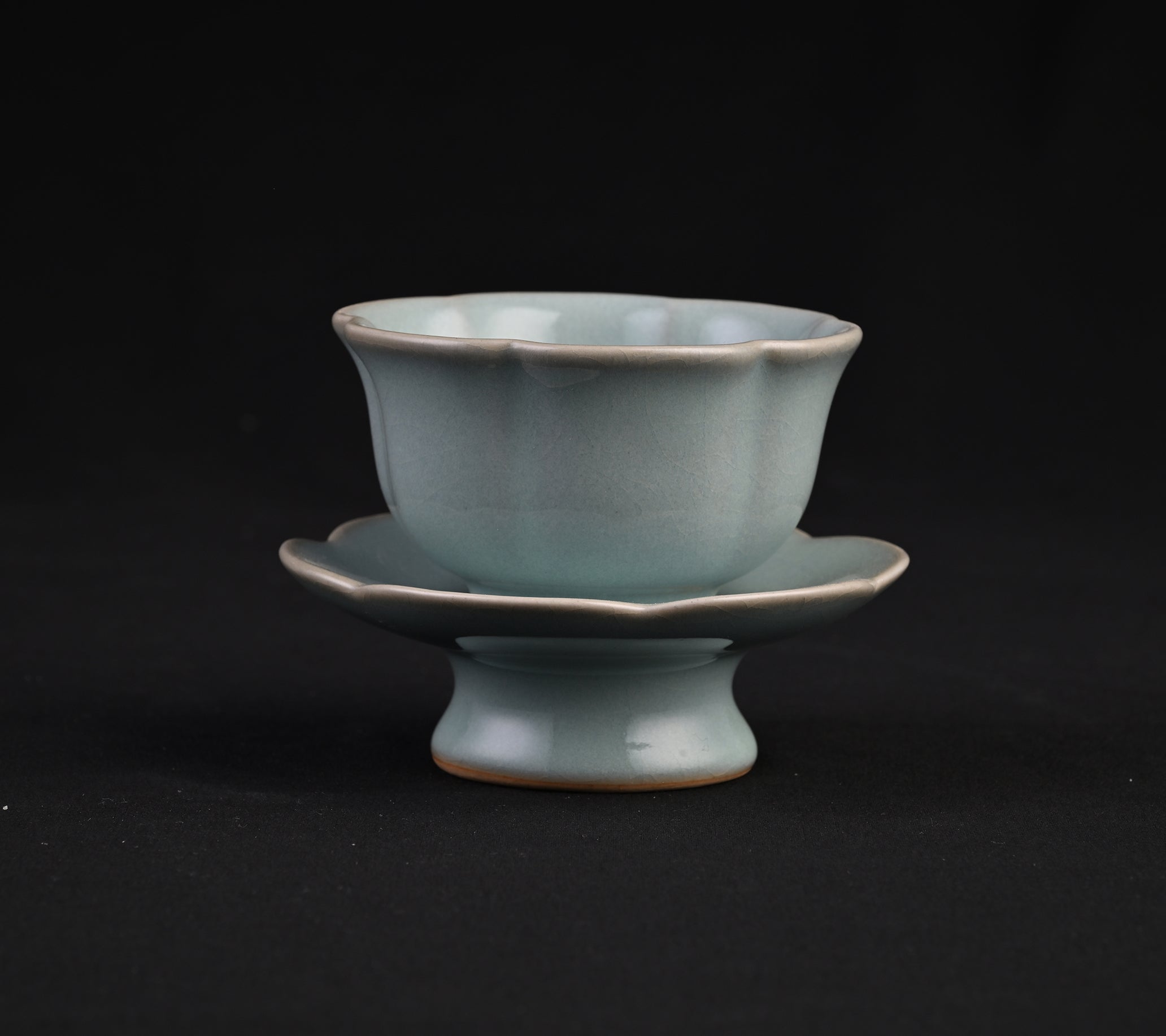 **Natural Mineral Sky Celadon Plum Blossom Tea Bowl**