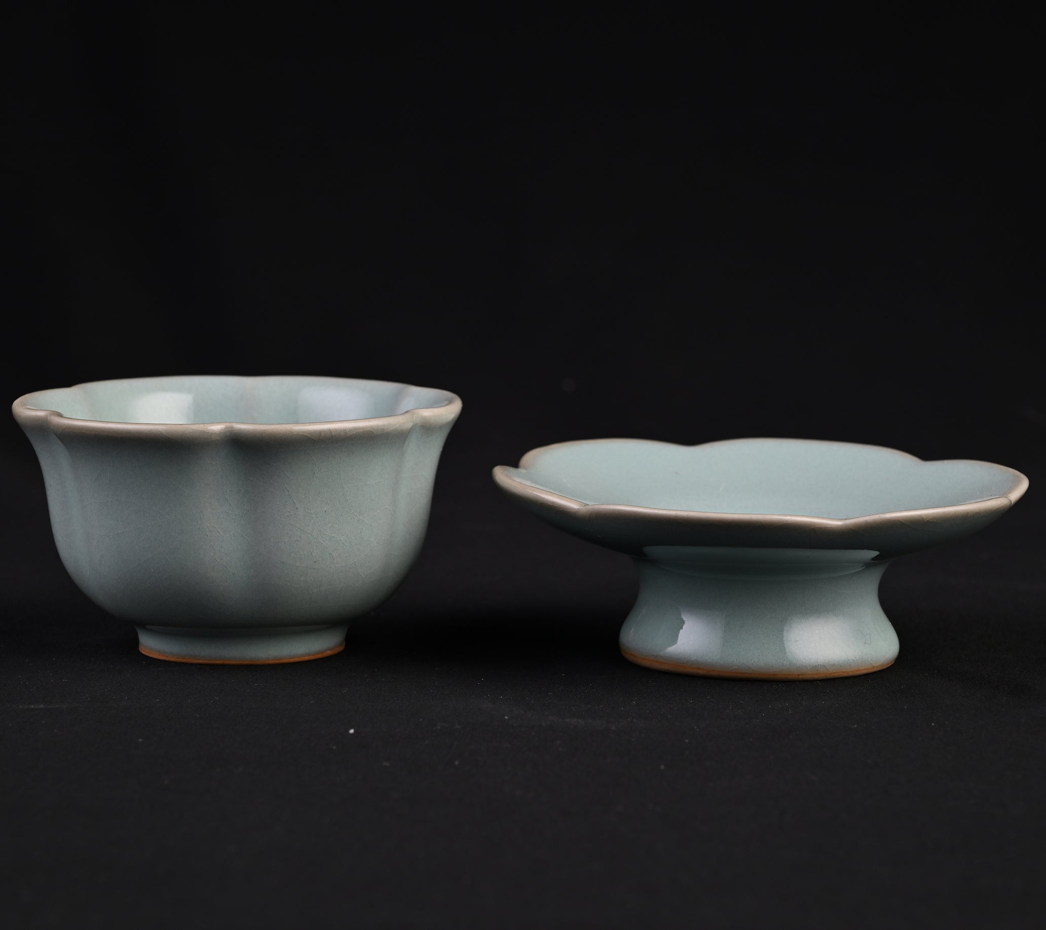 **Natural Mineral Sky Celadon Plum Blossom Tea Bowl**