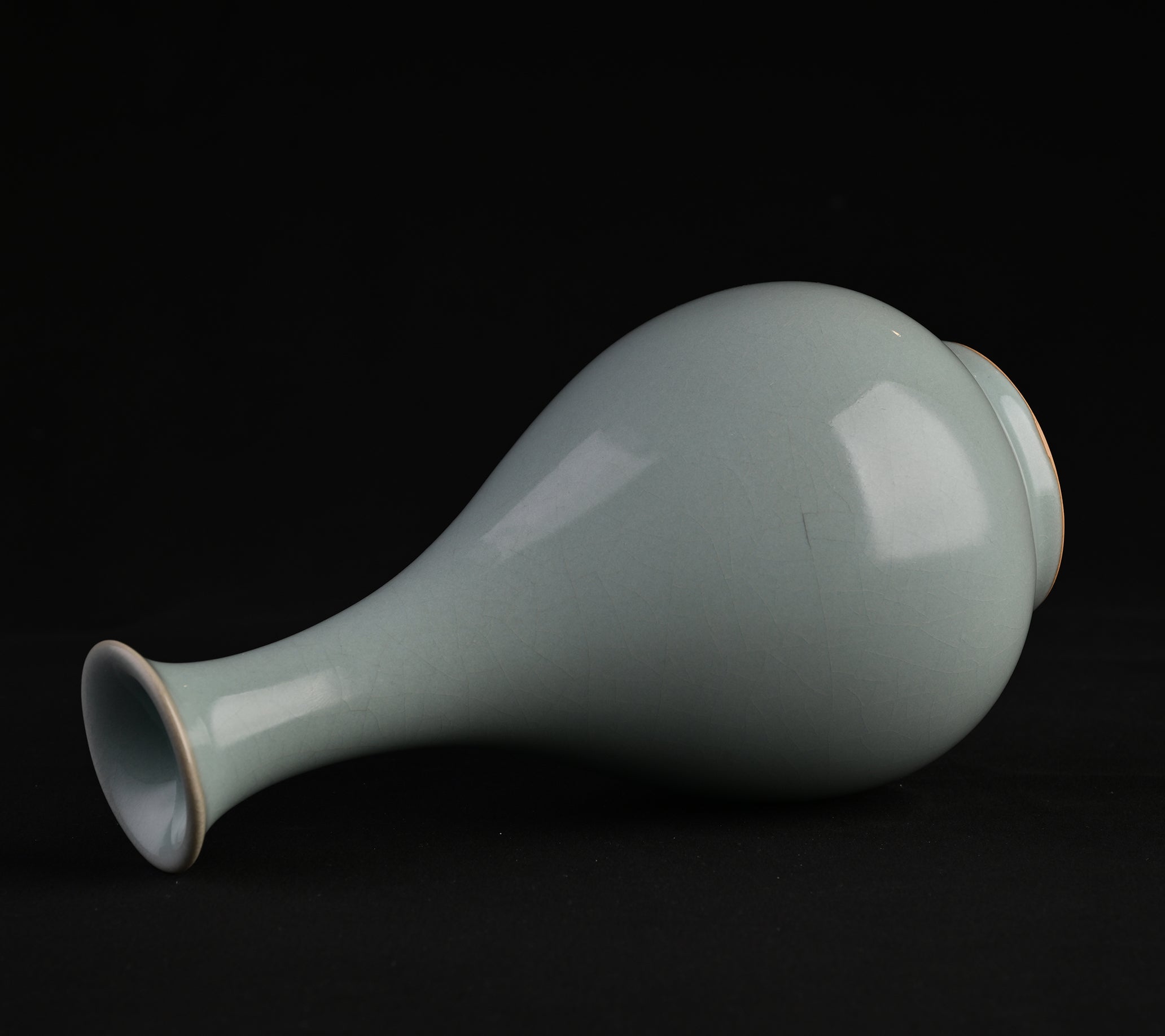 Natural Mineral Tianqing Glaze – Yuhuchun Vase