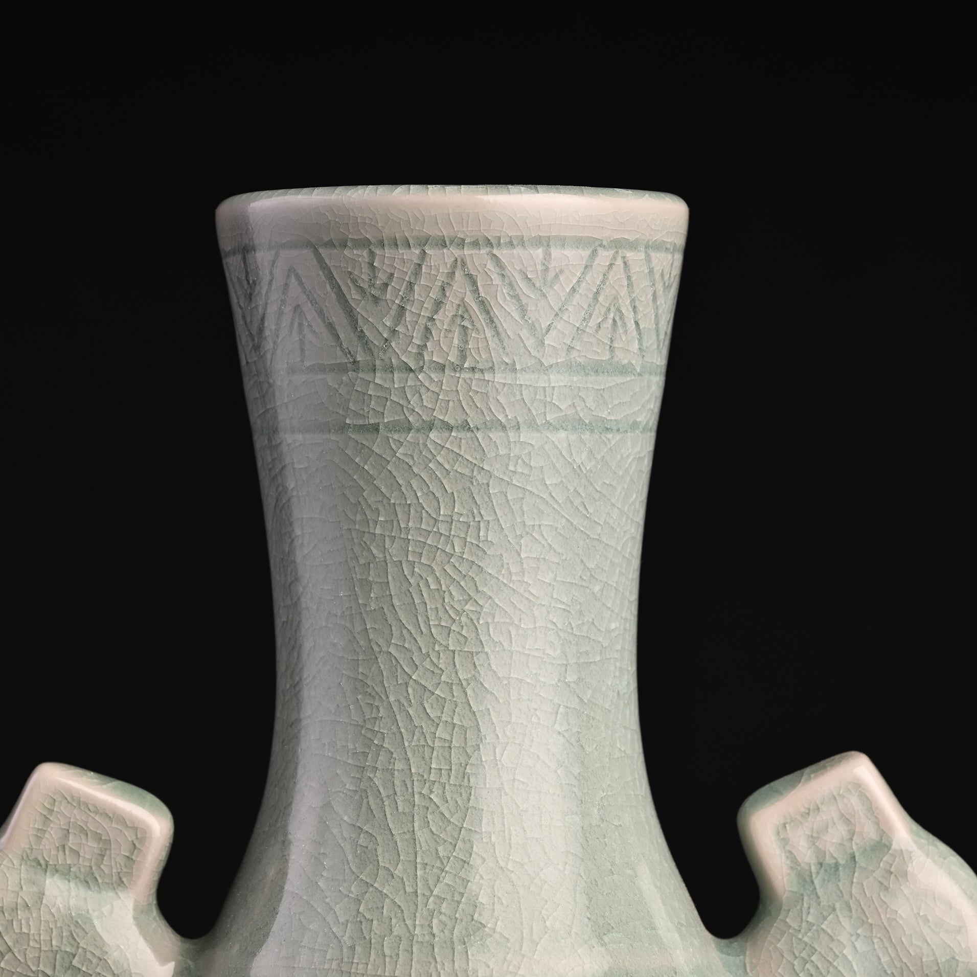 Natural Mineral Verdant Green Glaze “Chujiku” Vase