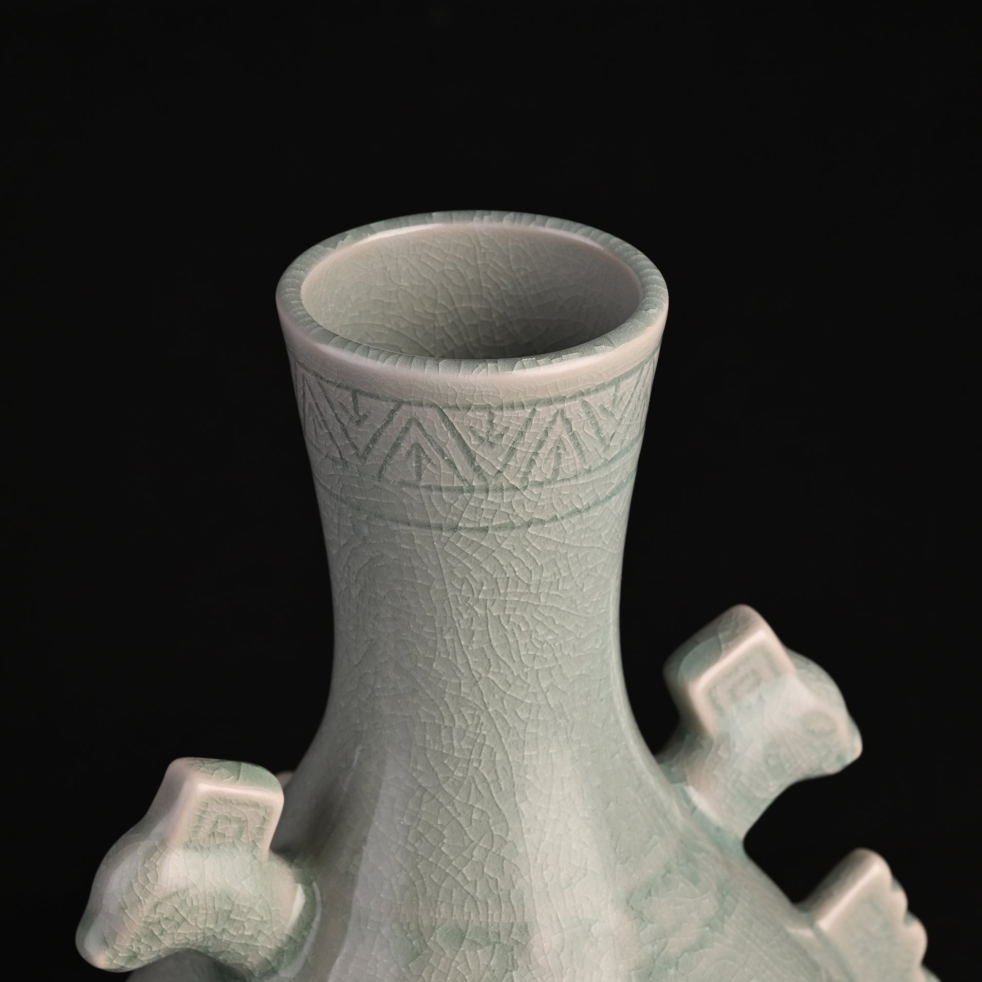 Natural Mineral Verdant Green Glaze “Chujiku” Vase