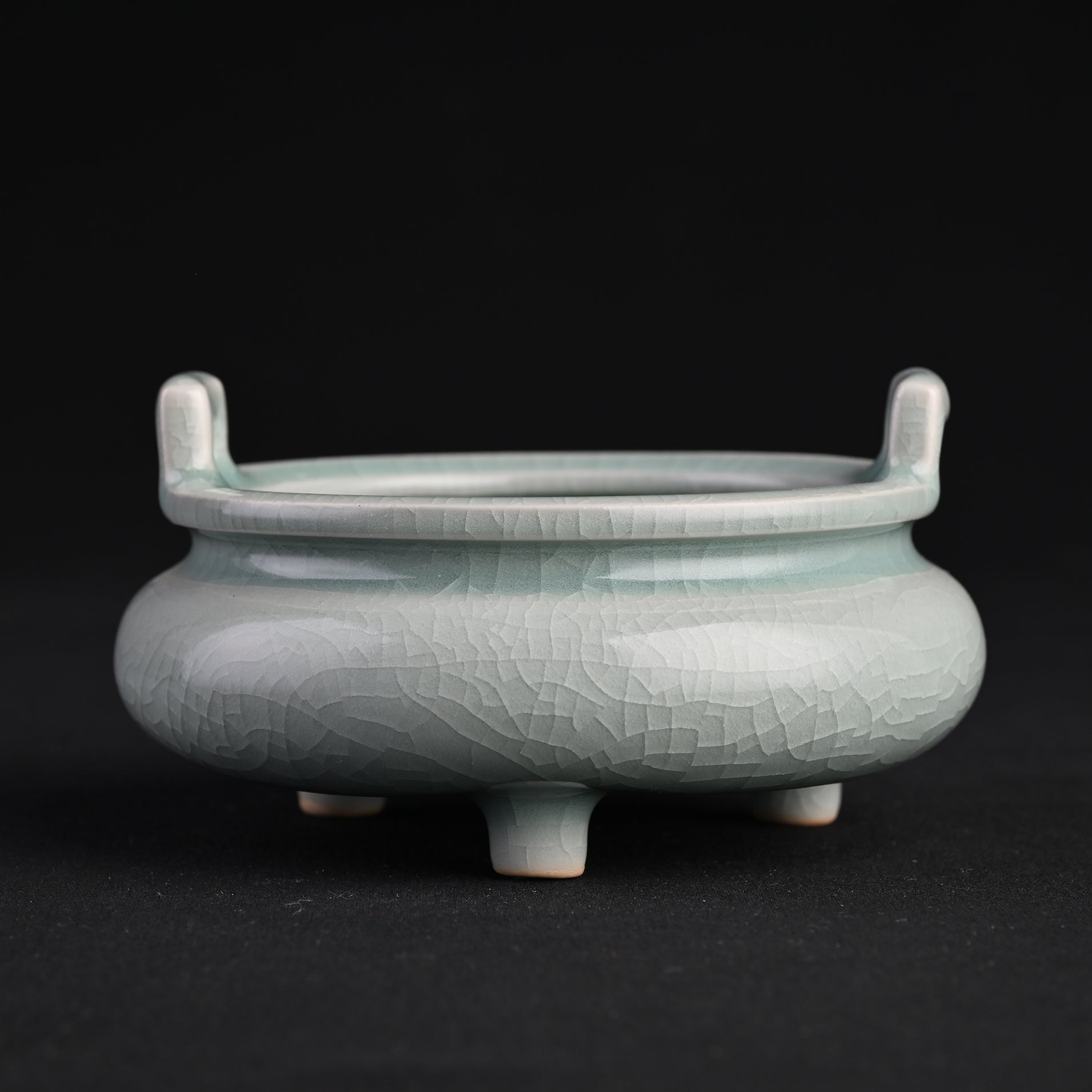 Natural Mineral Verdant Green Glaze Tripod Double-Handled Incense Burner