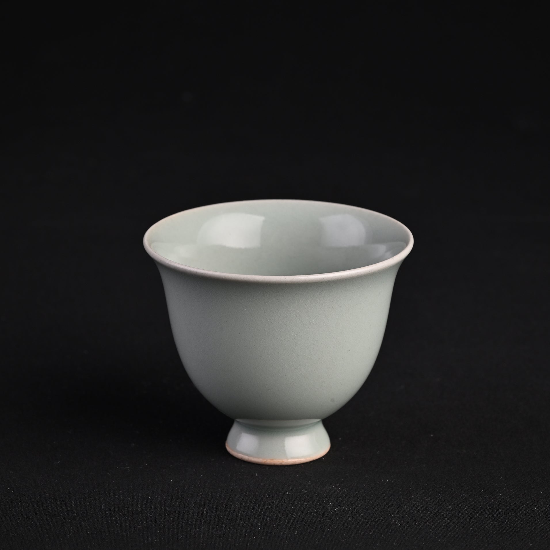 Natural Mineral Verdant Green Glaze Magnolia Cup
