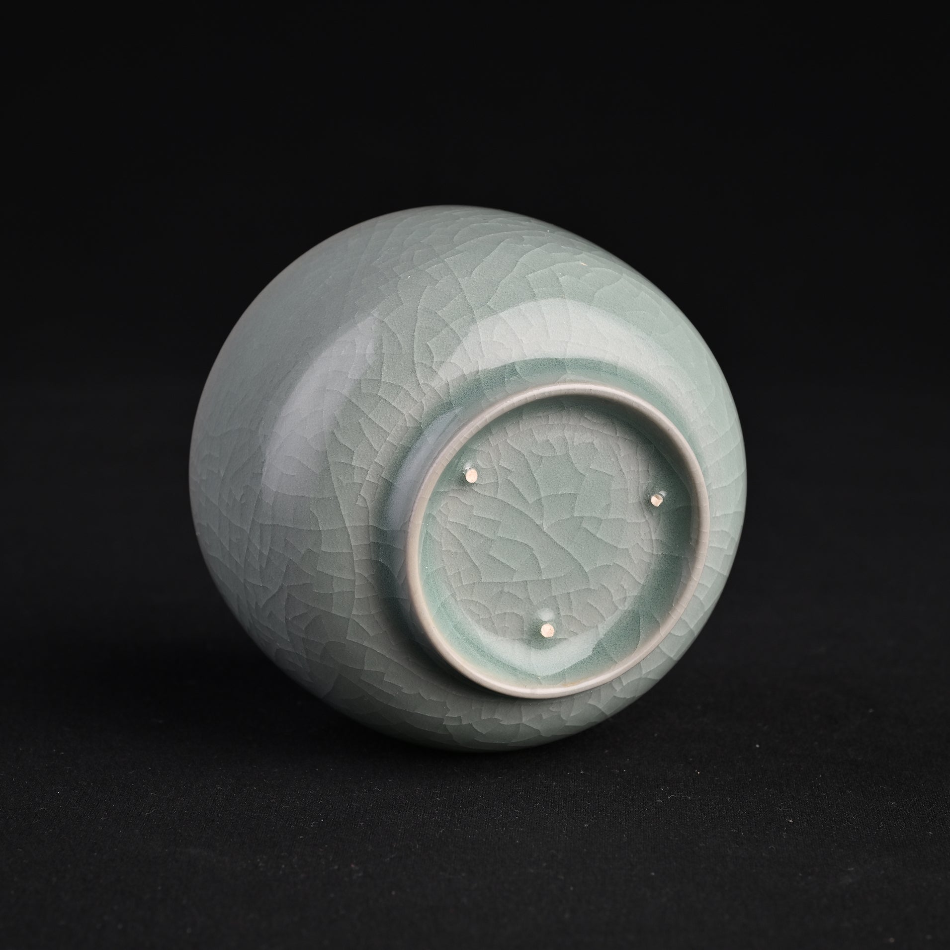 Natural Mineral Verdant Green Glaze Arhat Cup