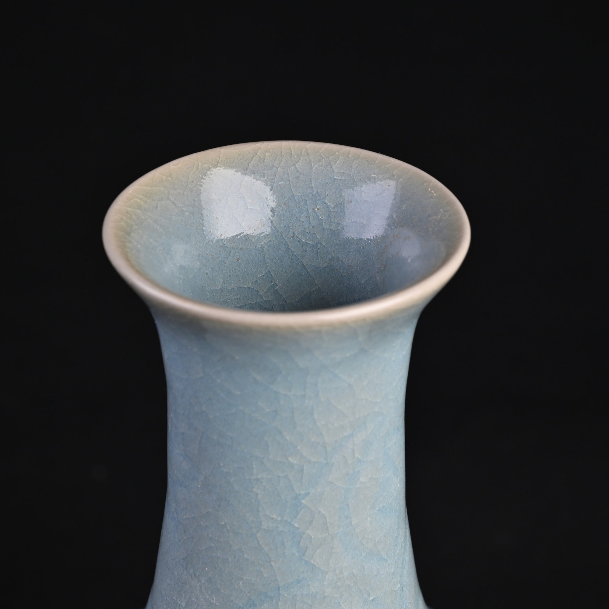 Natural Mineral Sky-Blue Glaze Yuhuchunping Vase (Large)