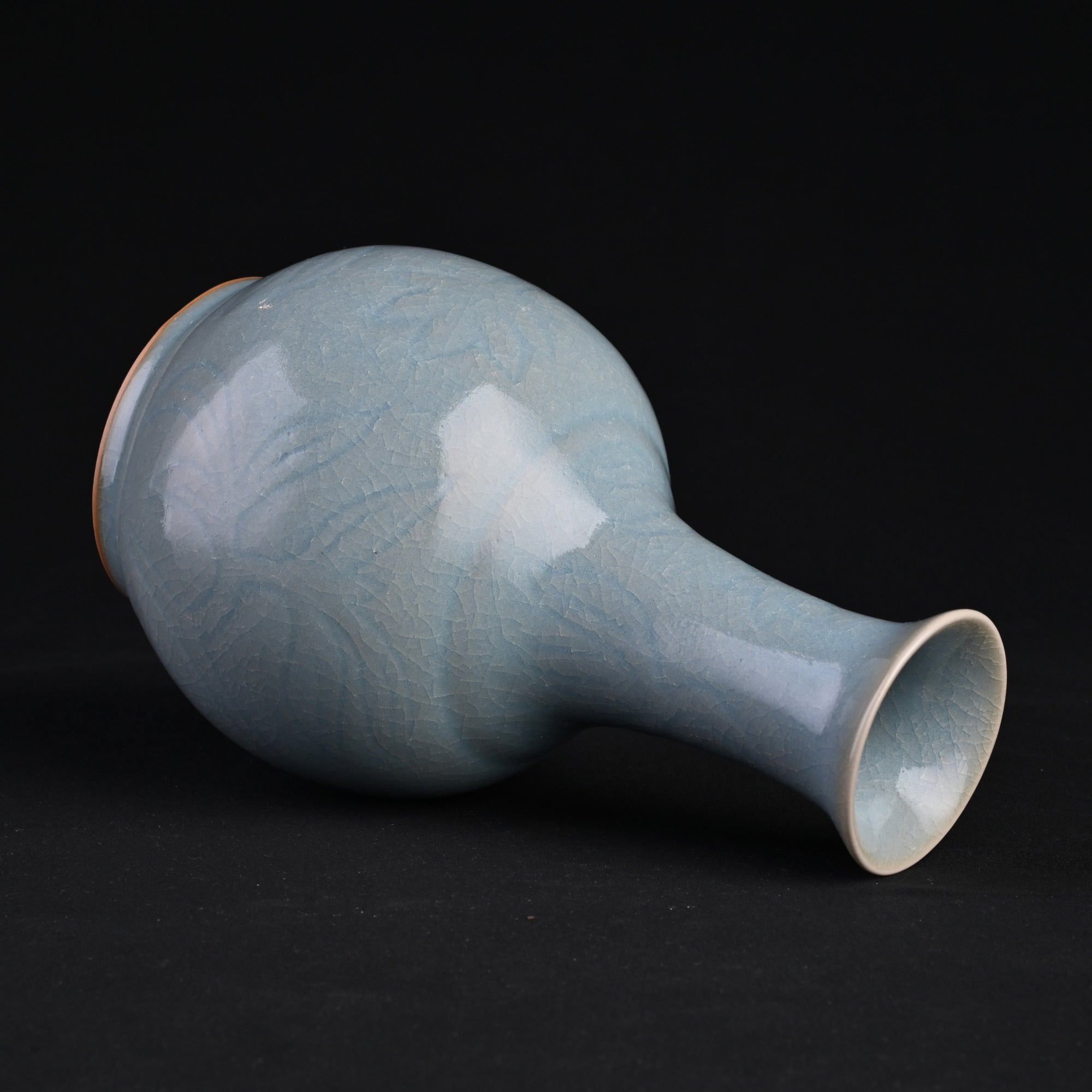 Natural Mineral Sky-Blue Glaze Yuhuchunping Vase (Large)