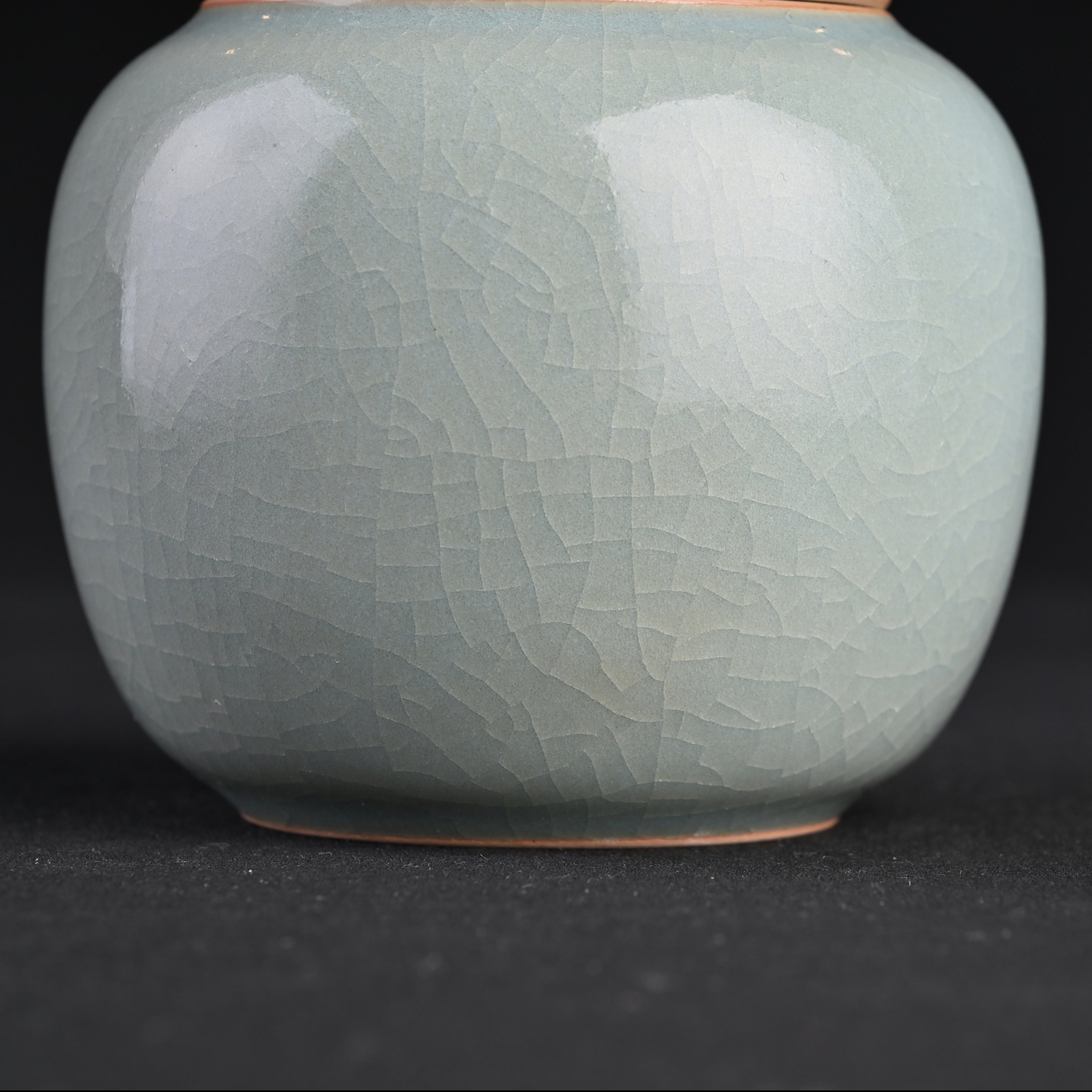 Natural Mineral Sky-Blue Glaze Tea Canister