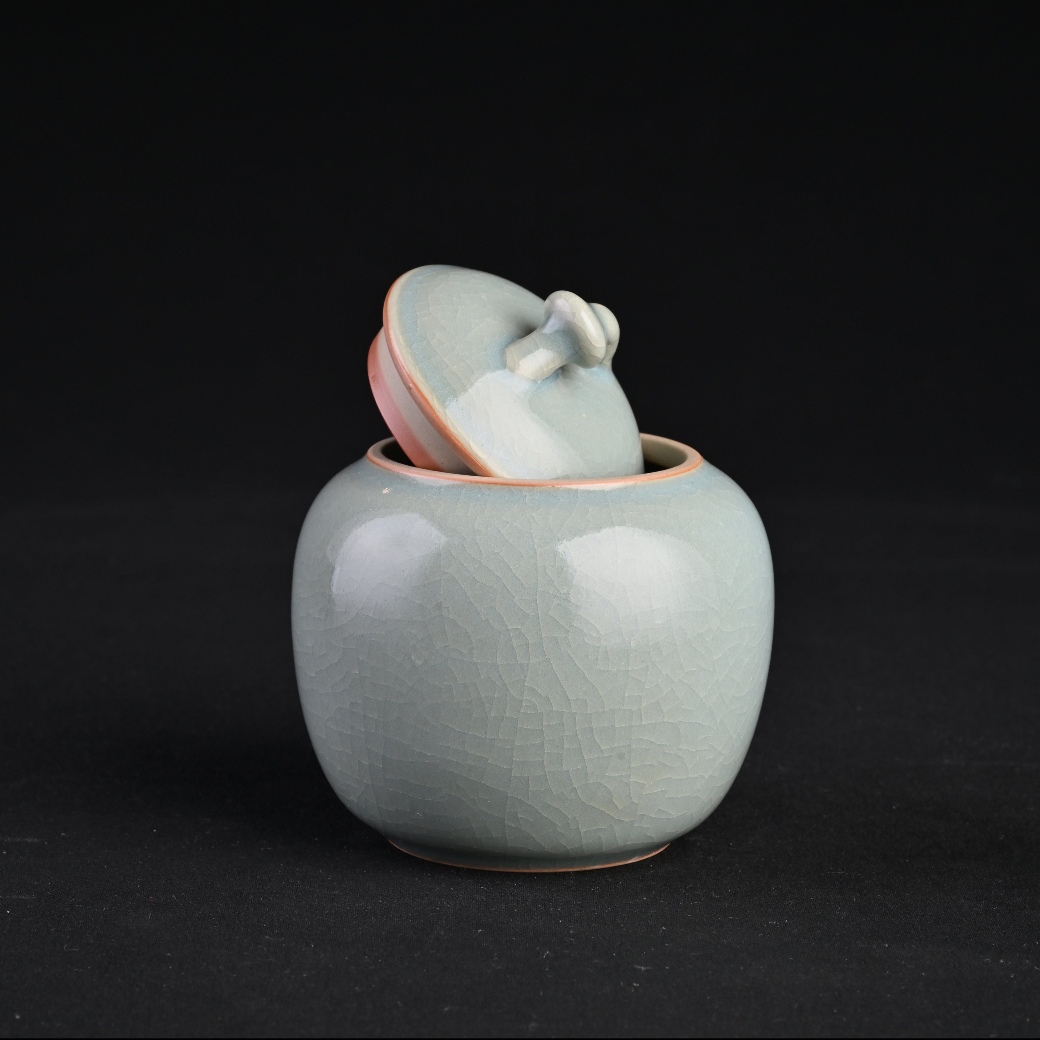 Natural Mineral Sky-Blue Glaze Tea Canister
