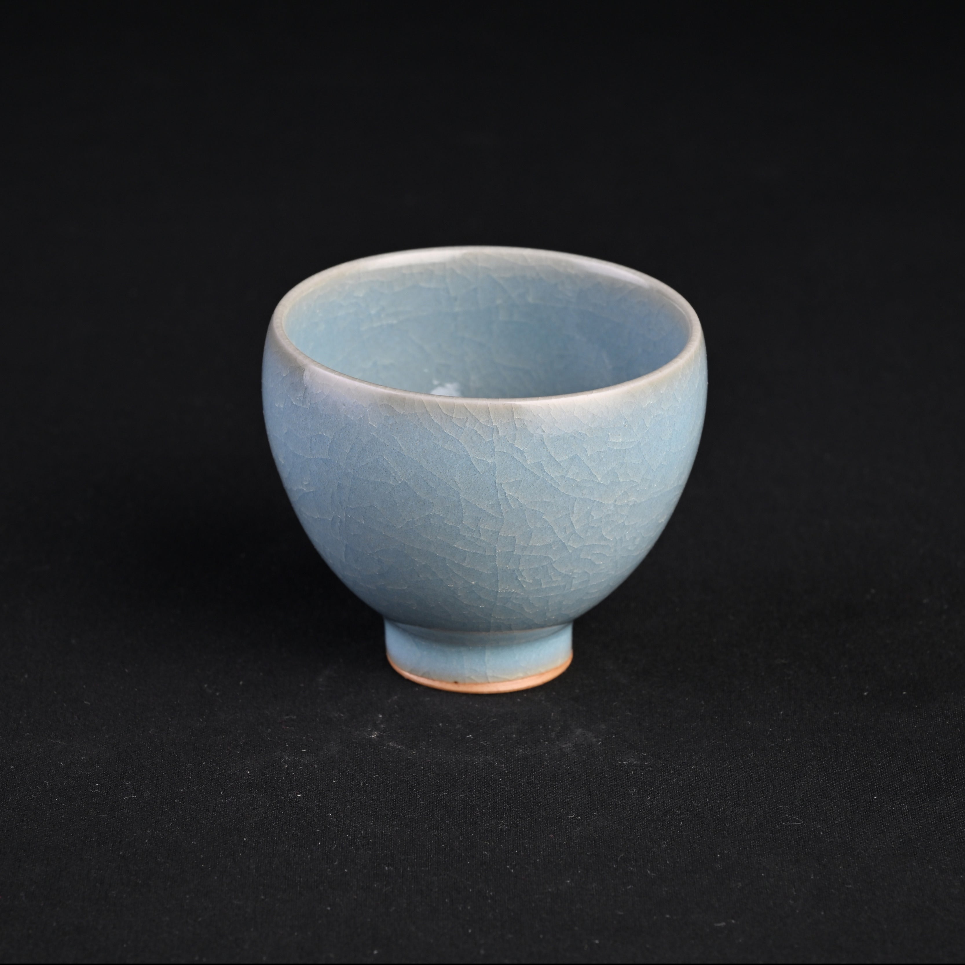 Natural Mineral Sky-Blue Glaze Imperial Concubine Cup