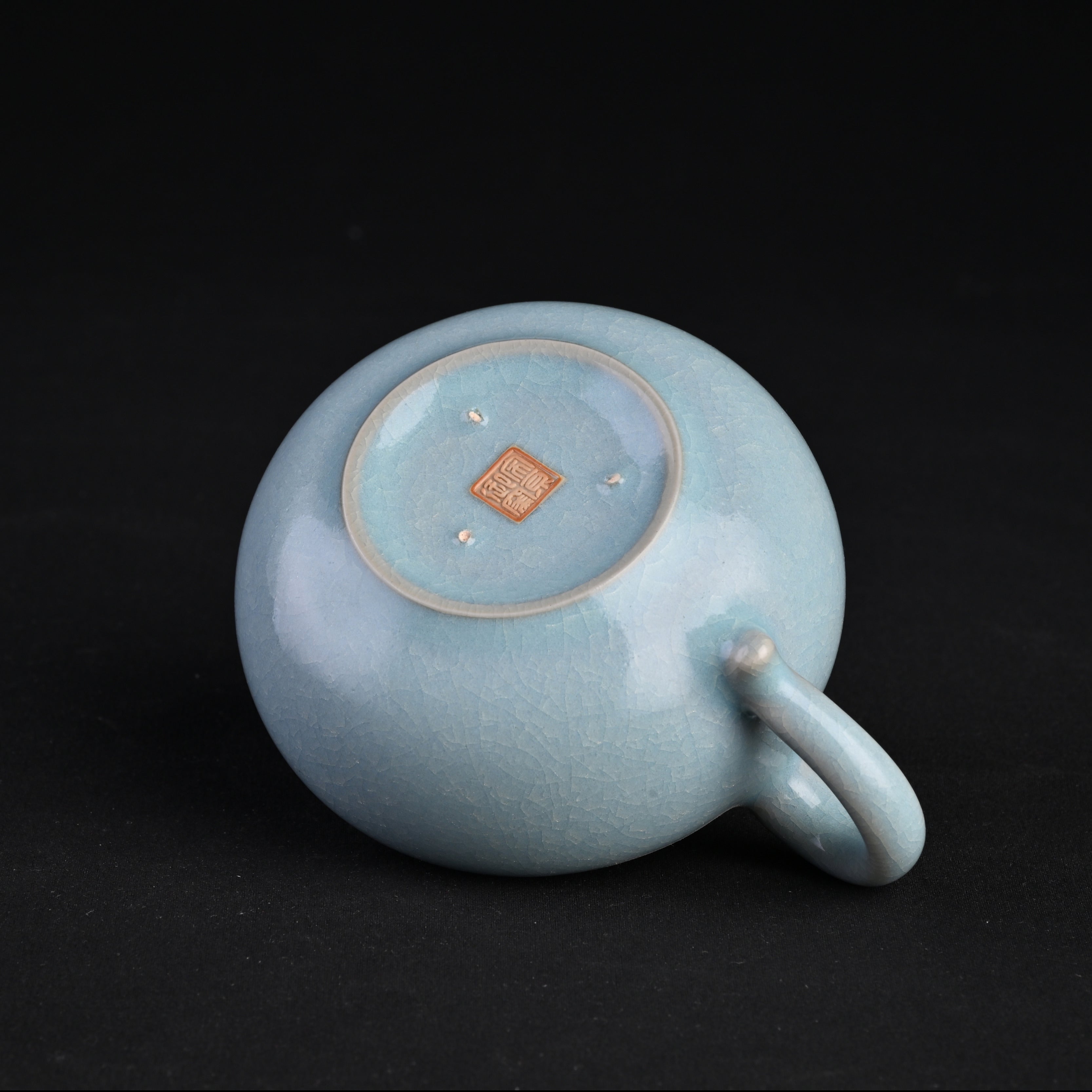 Natural Mineral Sky-Blue Glaze Spout Teapot