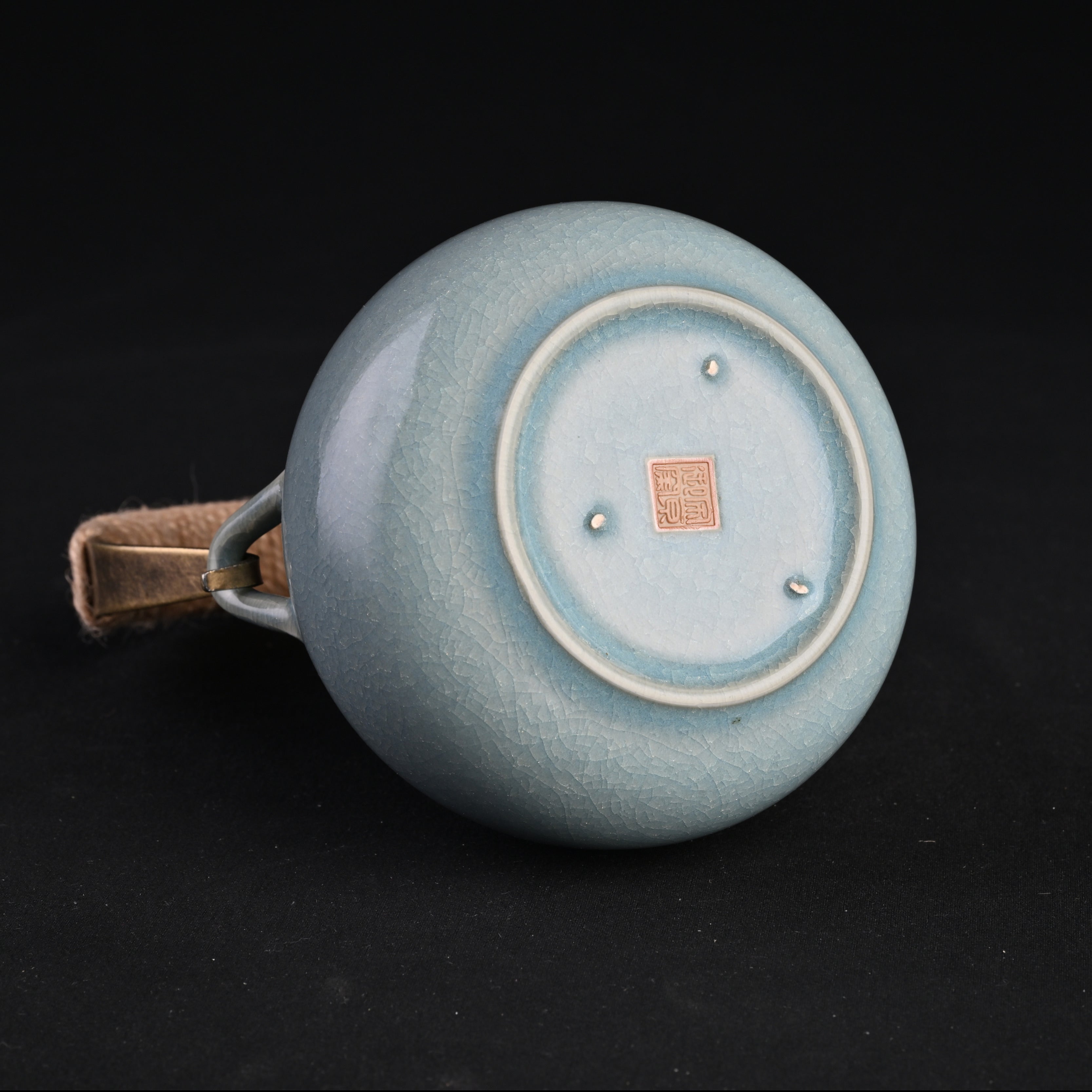 Natural Mineral Sky-Blue Glaze Handmade Teapot with Handle
