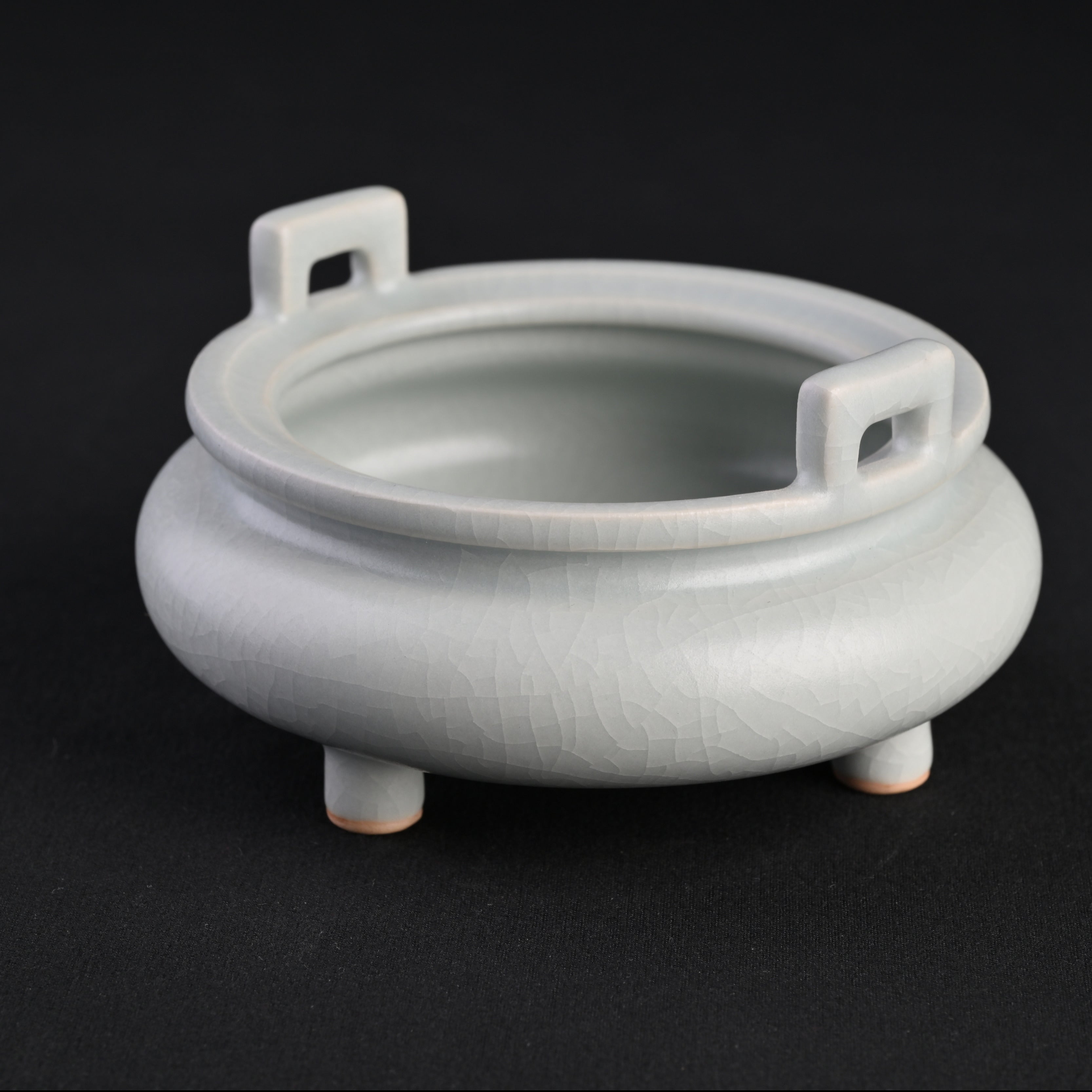 Re-fired Moon White Glaze Tripod Double-Handled Incense Burner