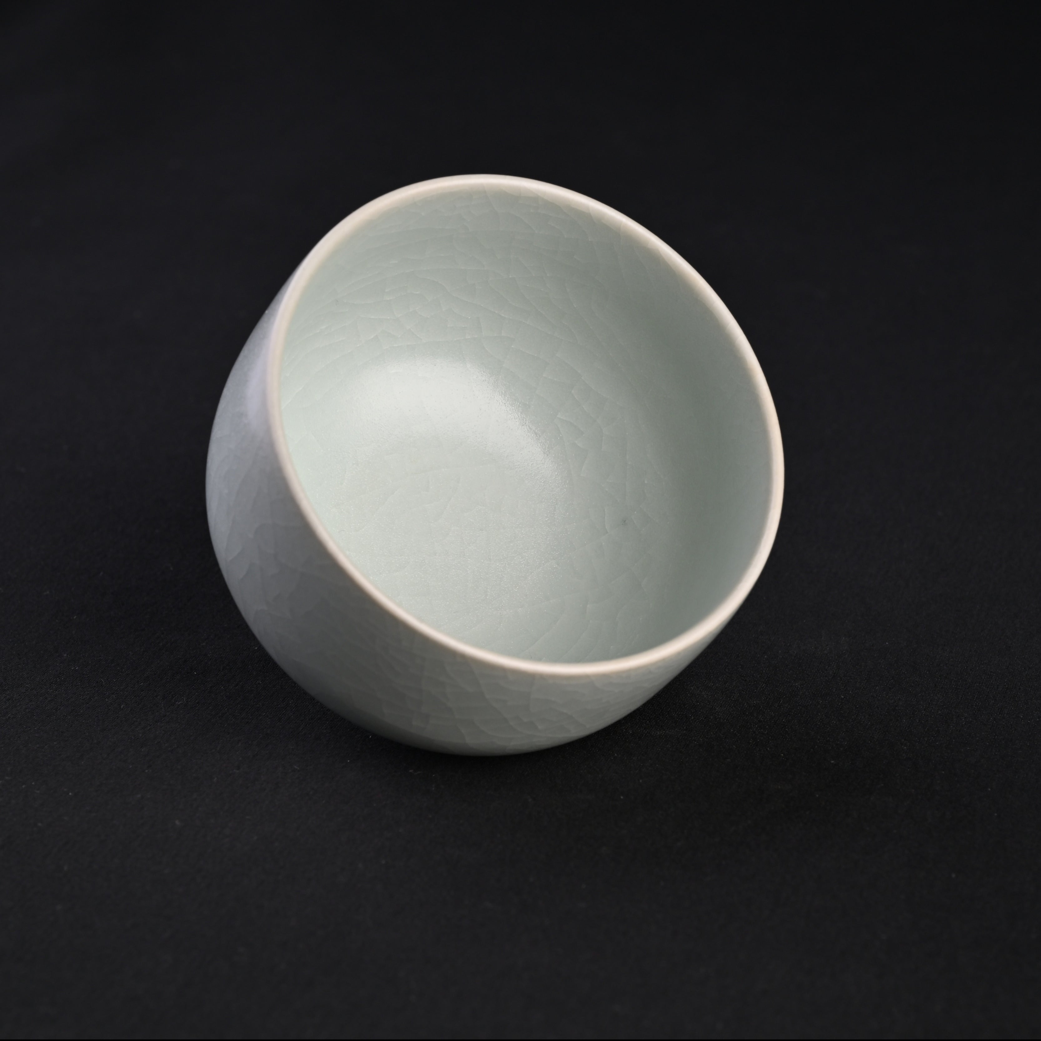 Re-fired Moon White Glaze Arhat Cup