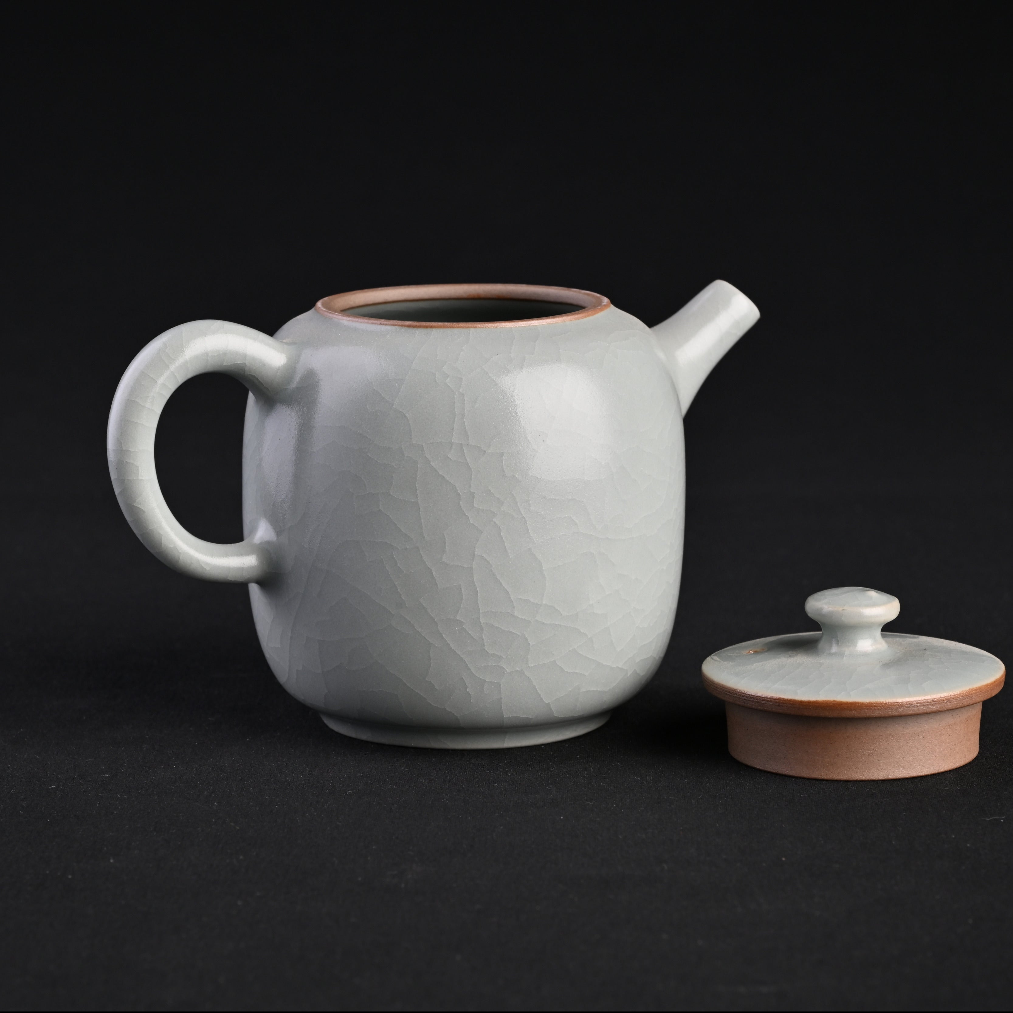 Re-fired Moon White Glaze Taikyoku Teapot