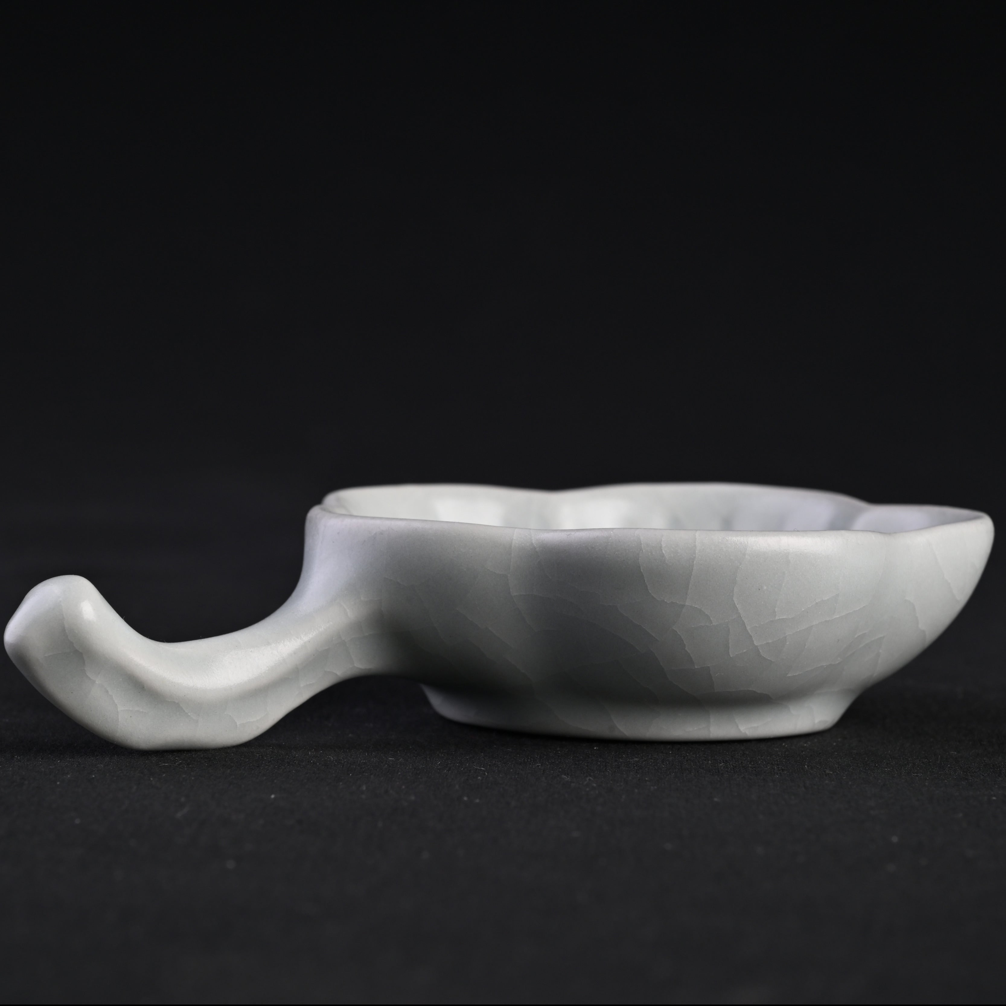 Re-fired Moon White Glaze Lotus Leaf Small Plate