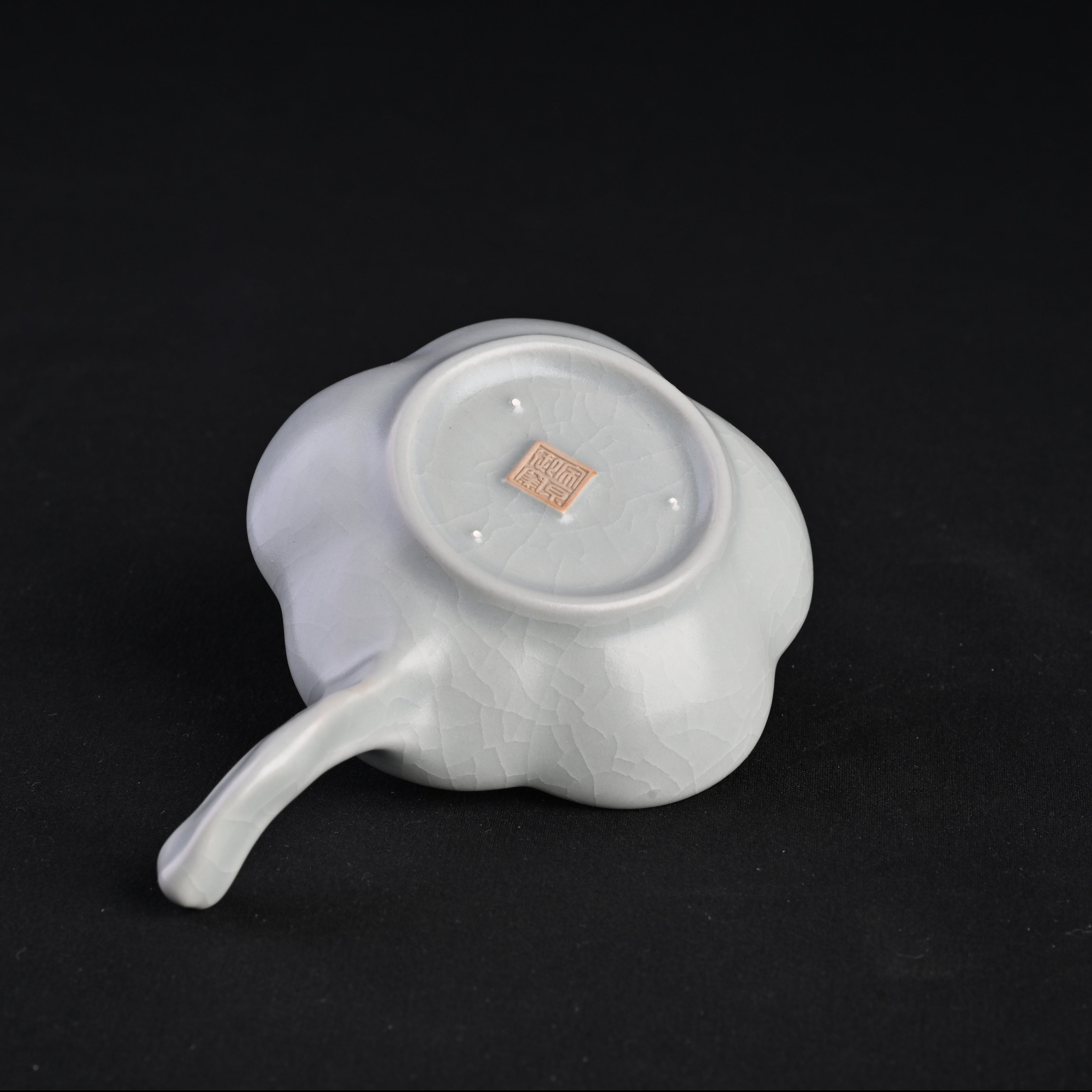 Re-fired Moon White Glaze Lotus Leaf Small Plate