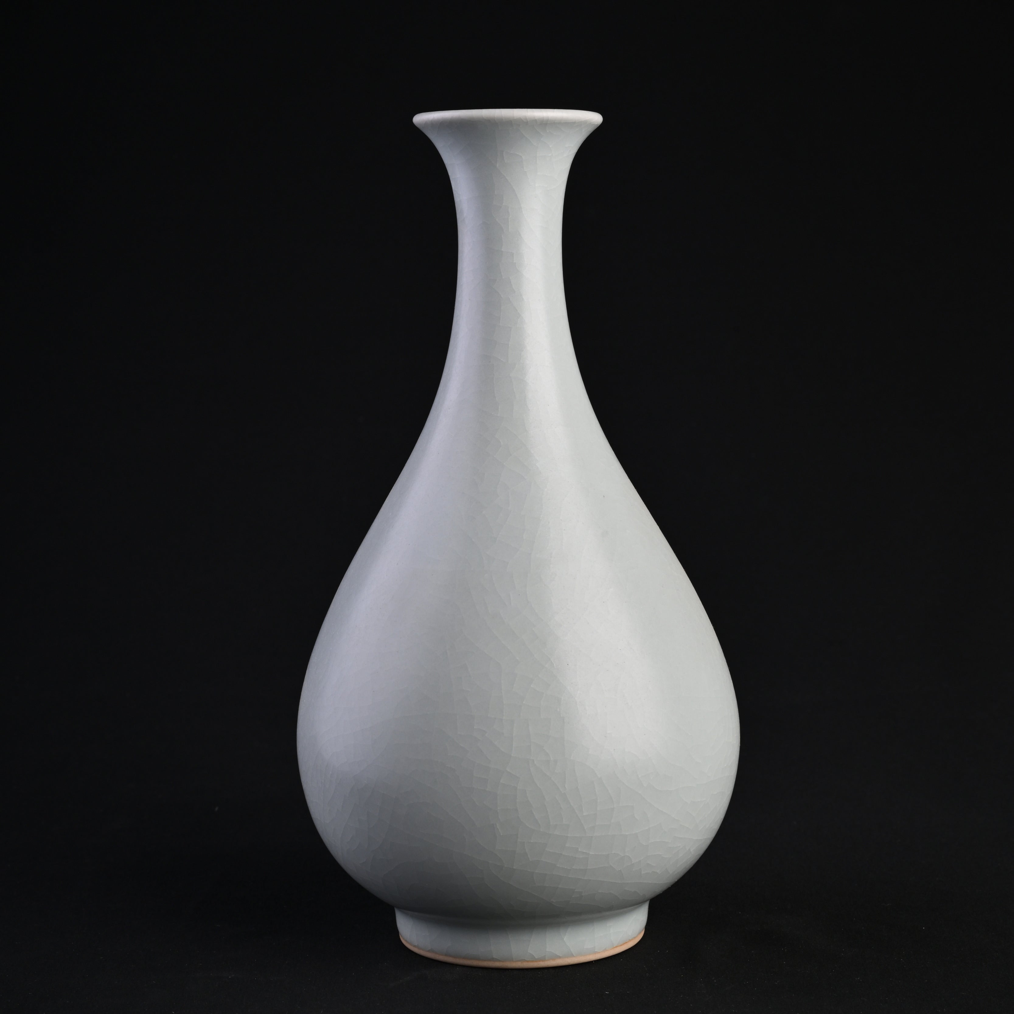 Re-fired Moon White Glaze Yuhuchunping Vase