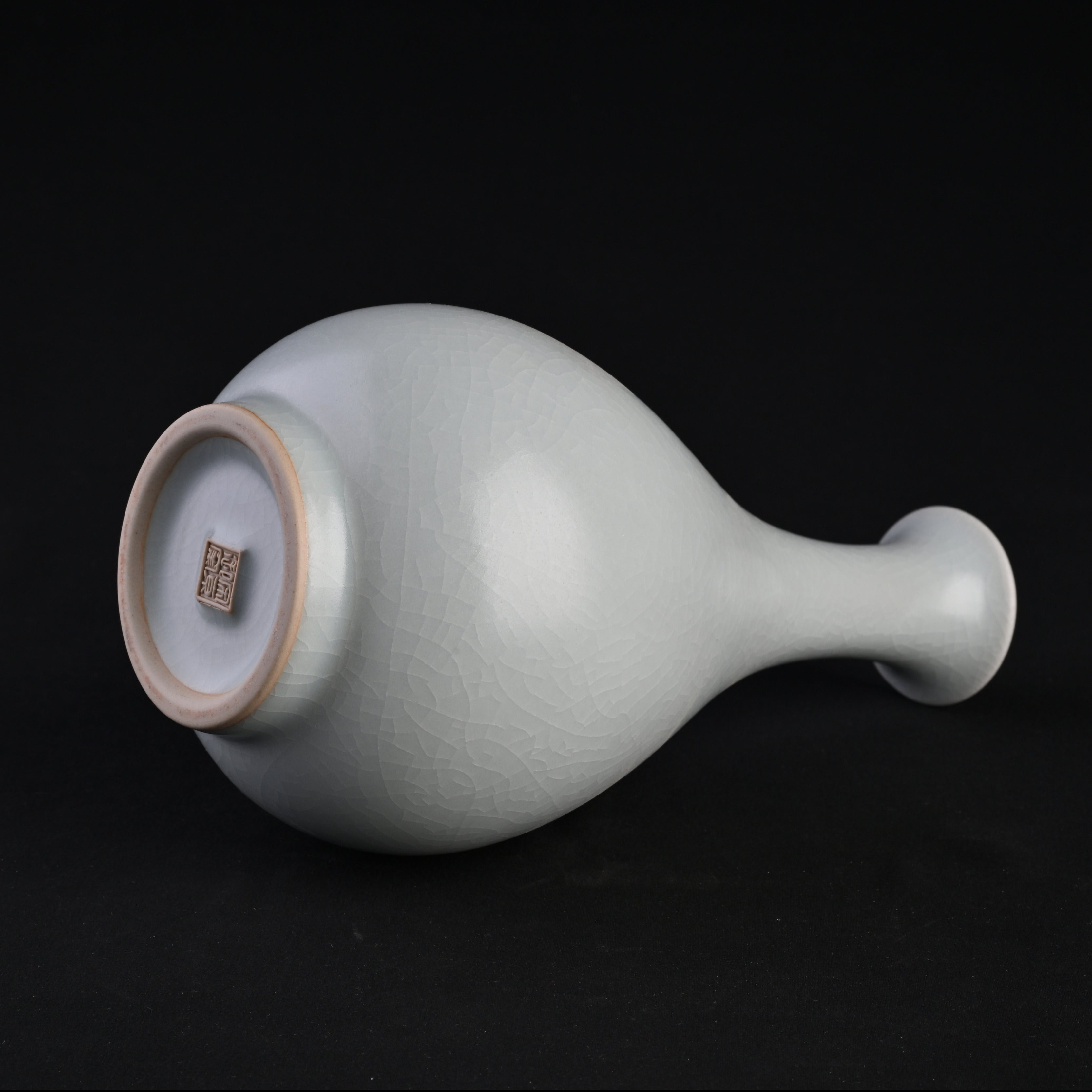 Re-fired Moon White Glaze Yuhuchunping Vase