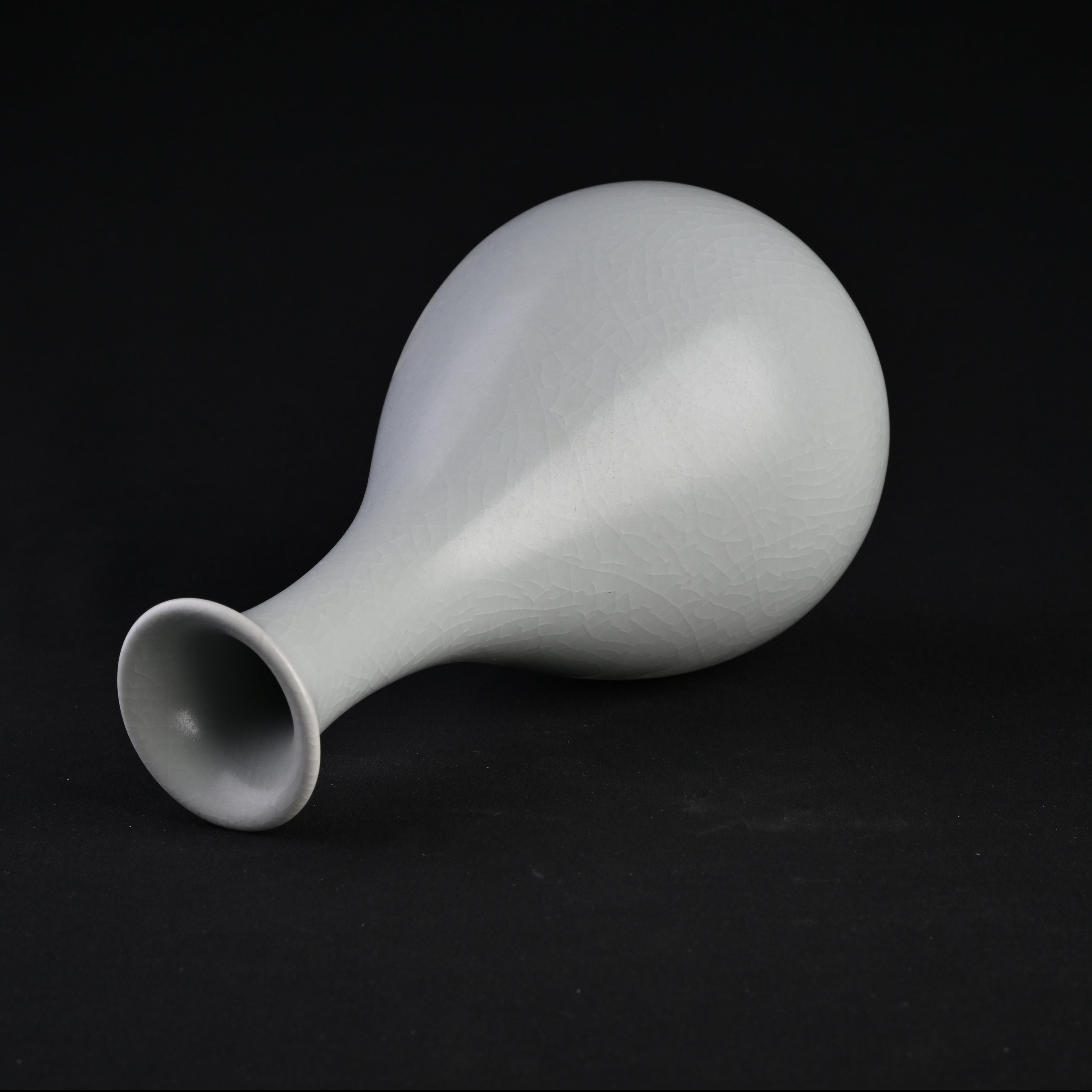 Re-fired Moon White Glaze Yuhuchunping Vase