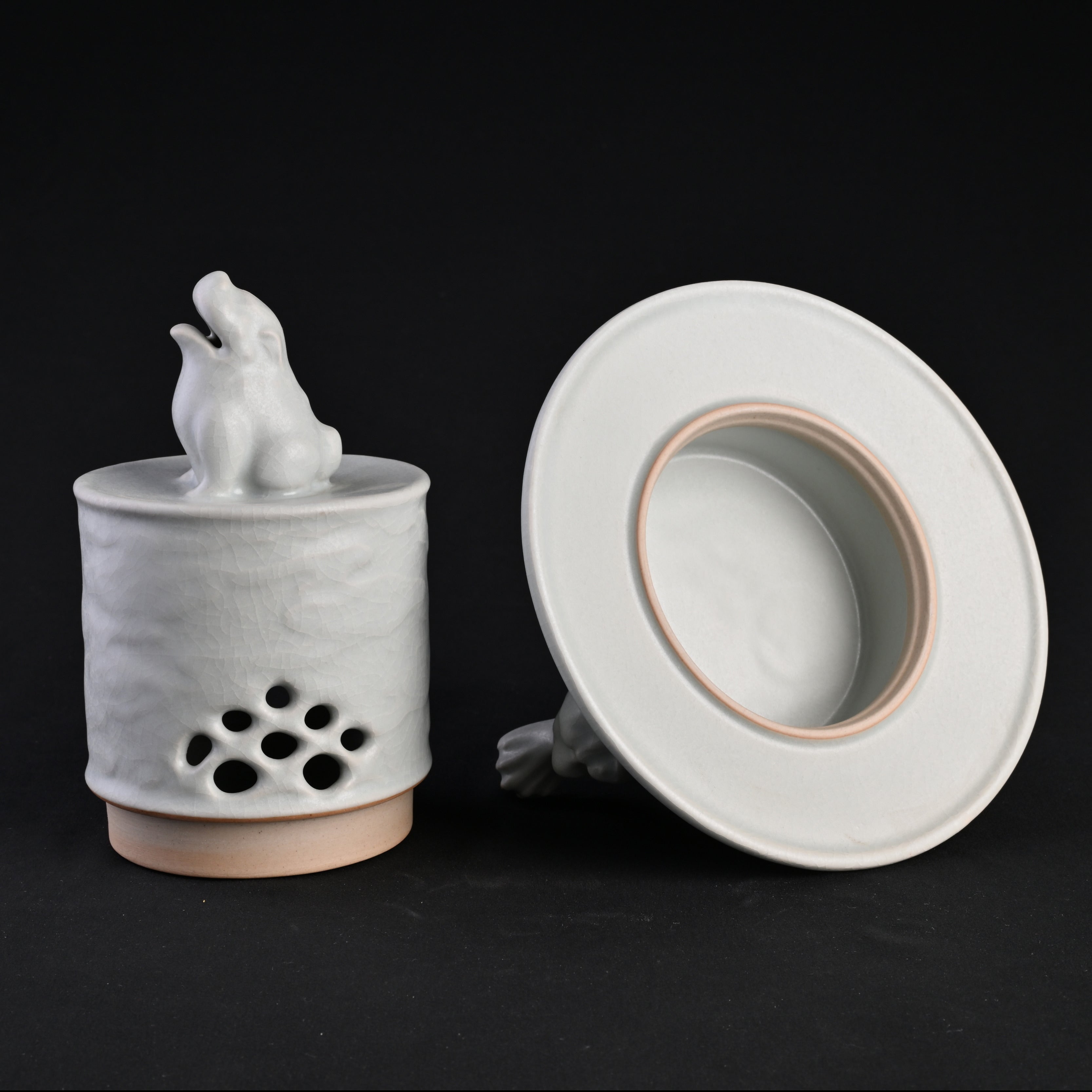 Re-fired Moon White Glaze Yuntian Incense Burner