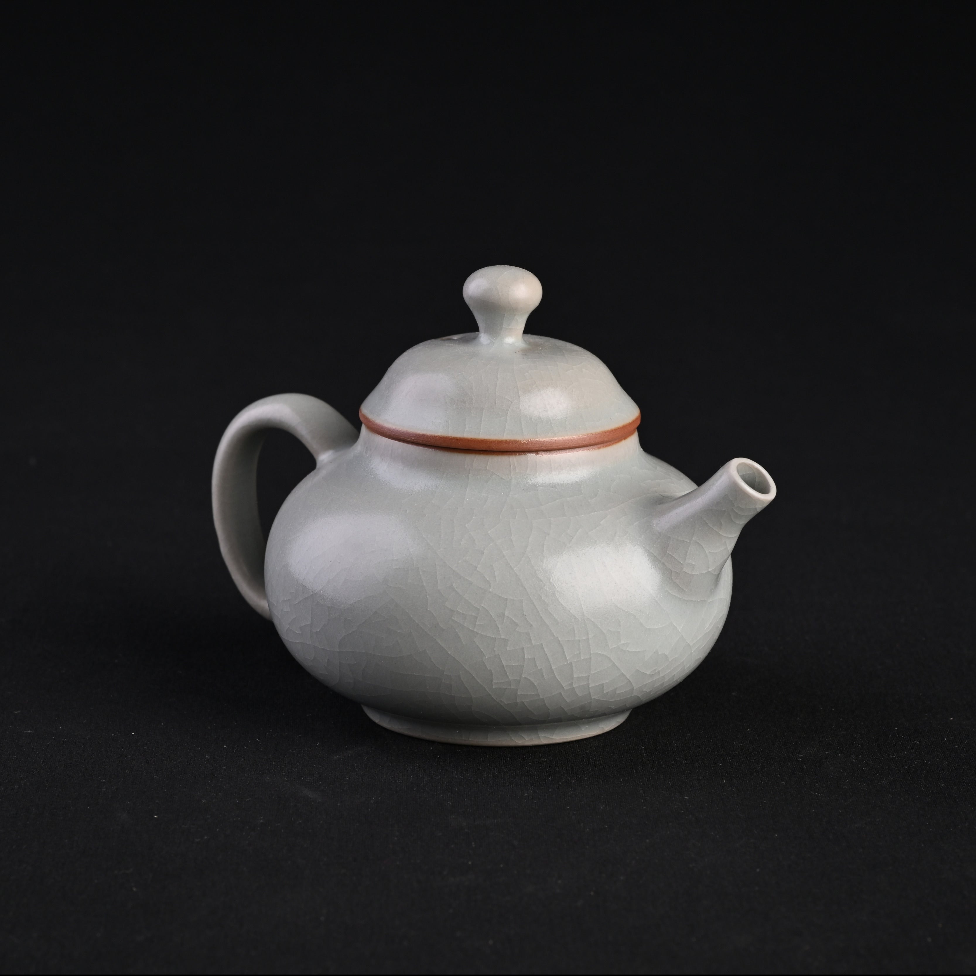 Re-fired Moon White Glaze Rongtian Teapot