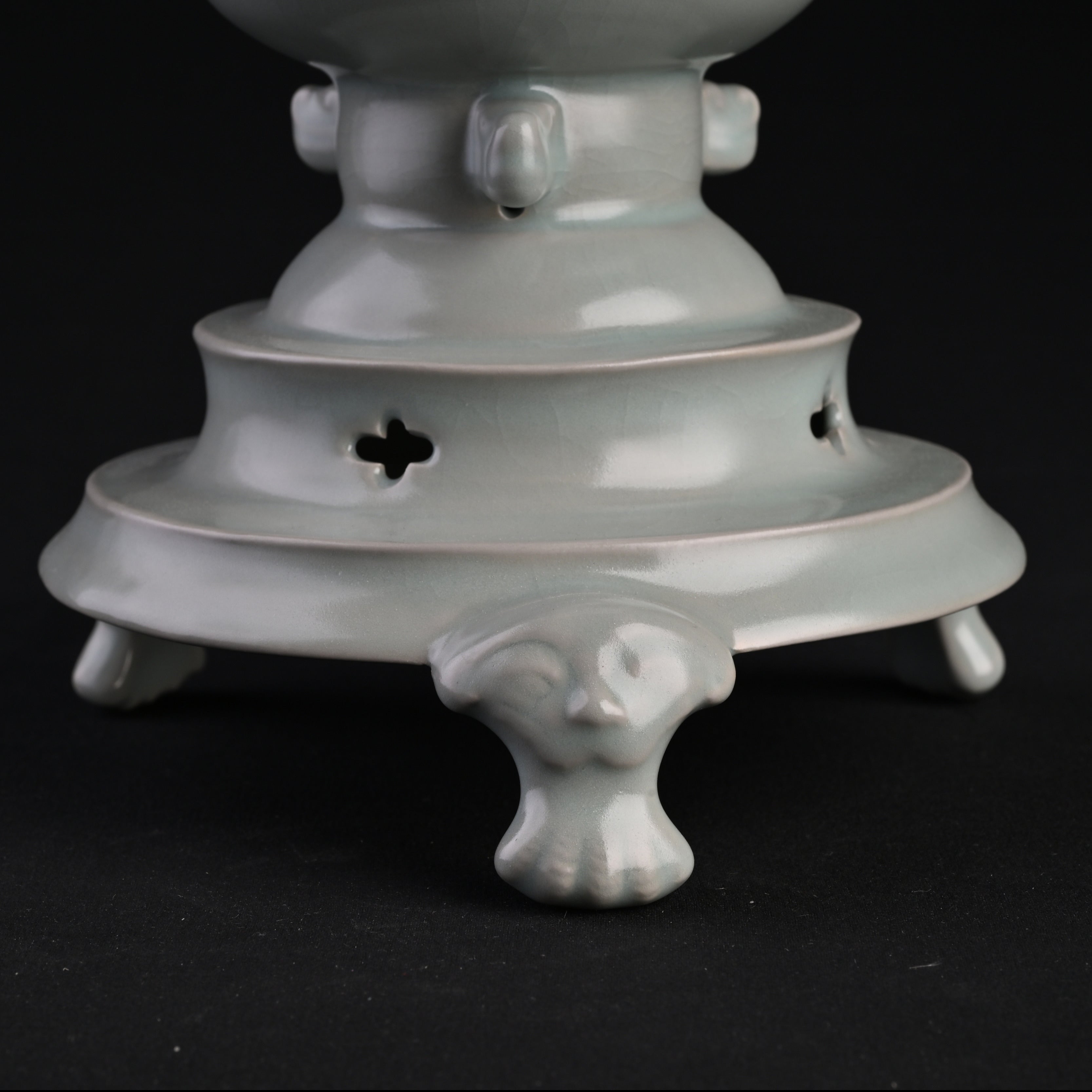 Refired Powder Blue Glaze Xingtian Brazier